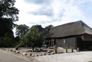 Het boerenerf in Elp